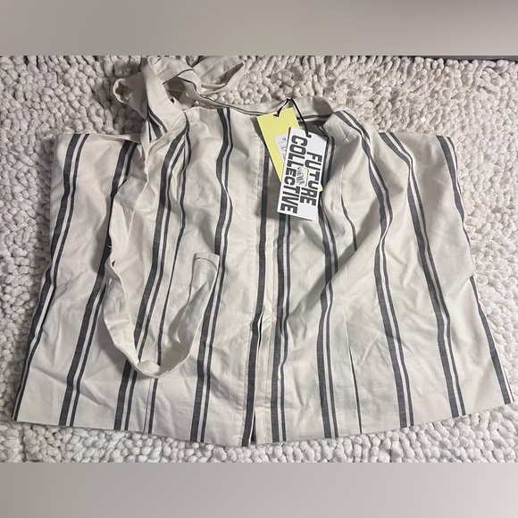 Jenee Naylor Future Collective Fitted Tank - Picture 6 of 8